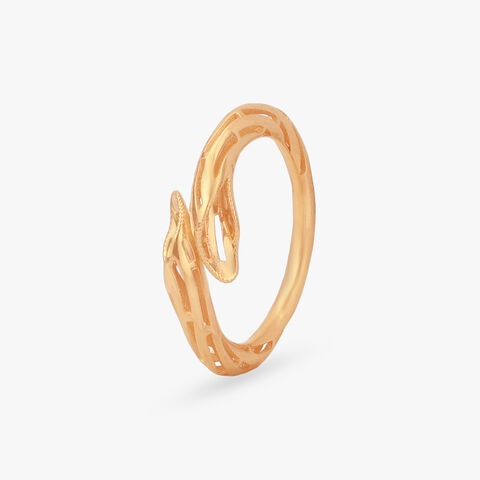 Sculpted Scale Gold Ring