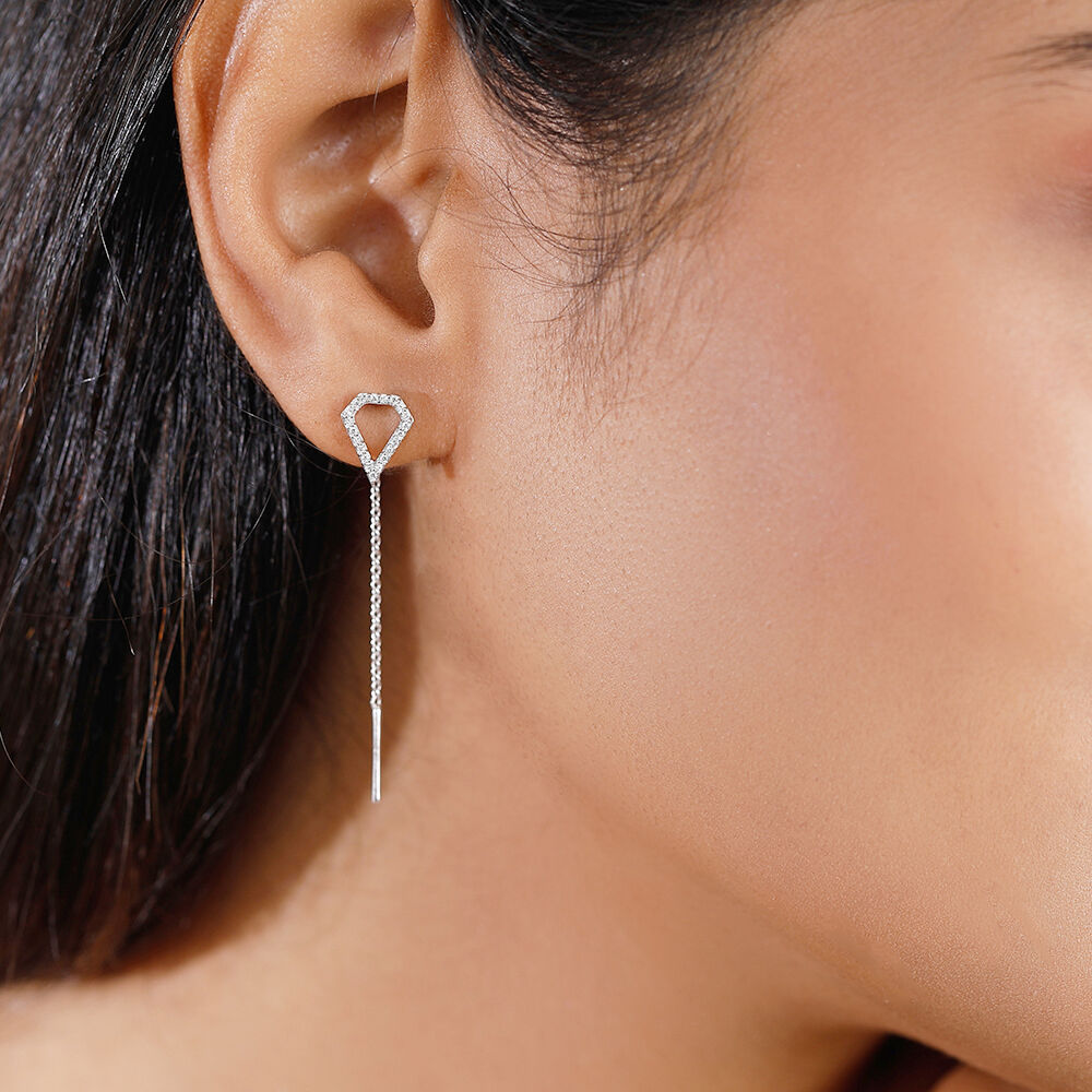 Tanishq sui dhaga earrings 2025