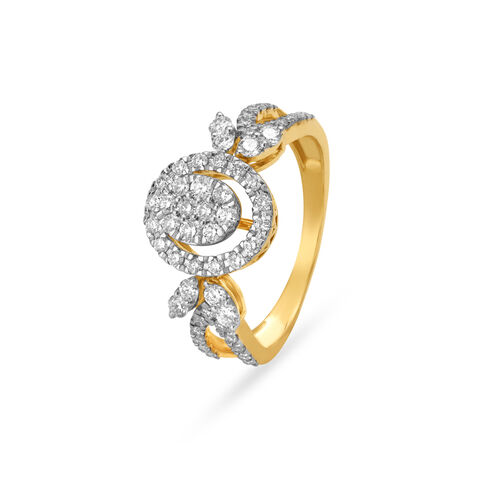 Oval Halo Diamond Finger Ring