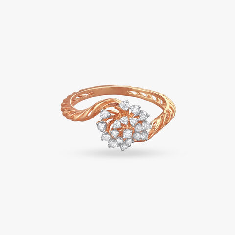 Enchanting Floral Diamond Finger Ring