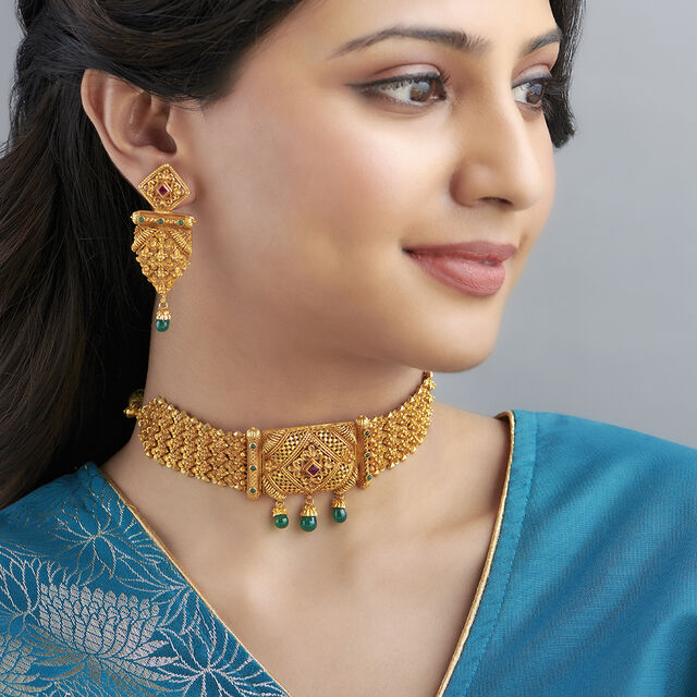 Gleaming Gold Necklace Set,,hi-res image number null