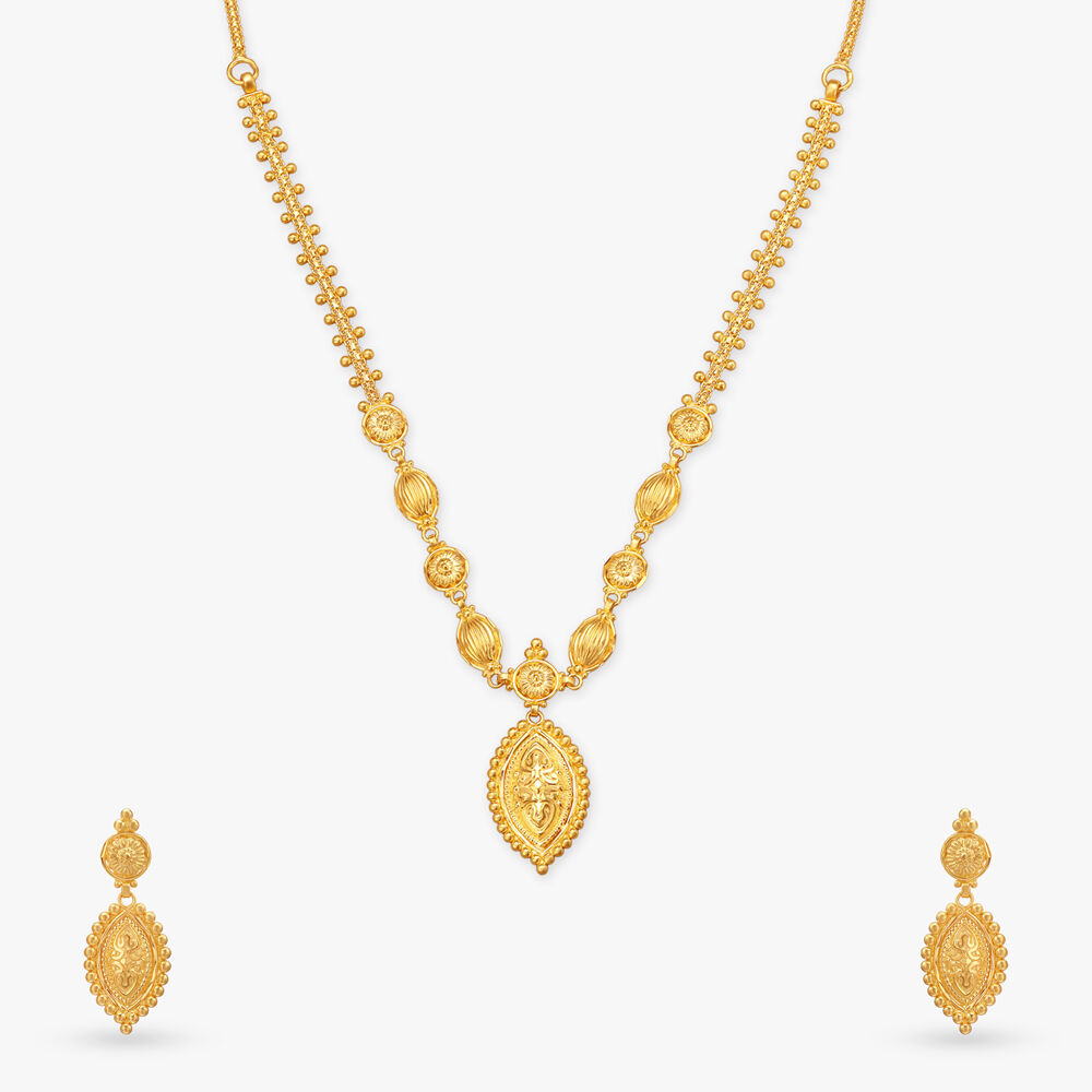 Tanishq long chain hotsell