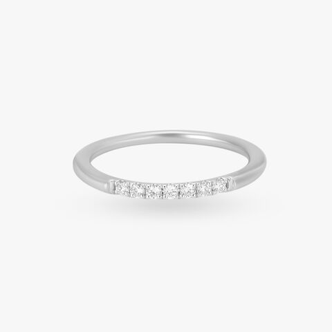 Glacial Diamond Finger Ring