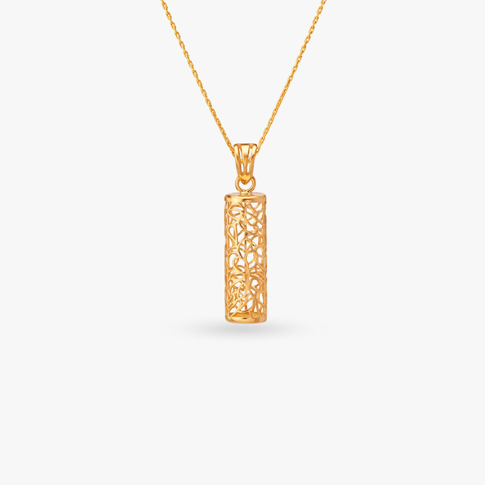 Buy Refined Gold Diamond Pendant Online Tanishq