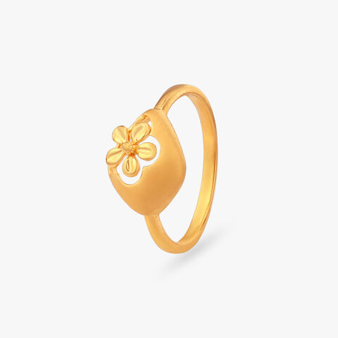 Petal Frame Gold Ring