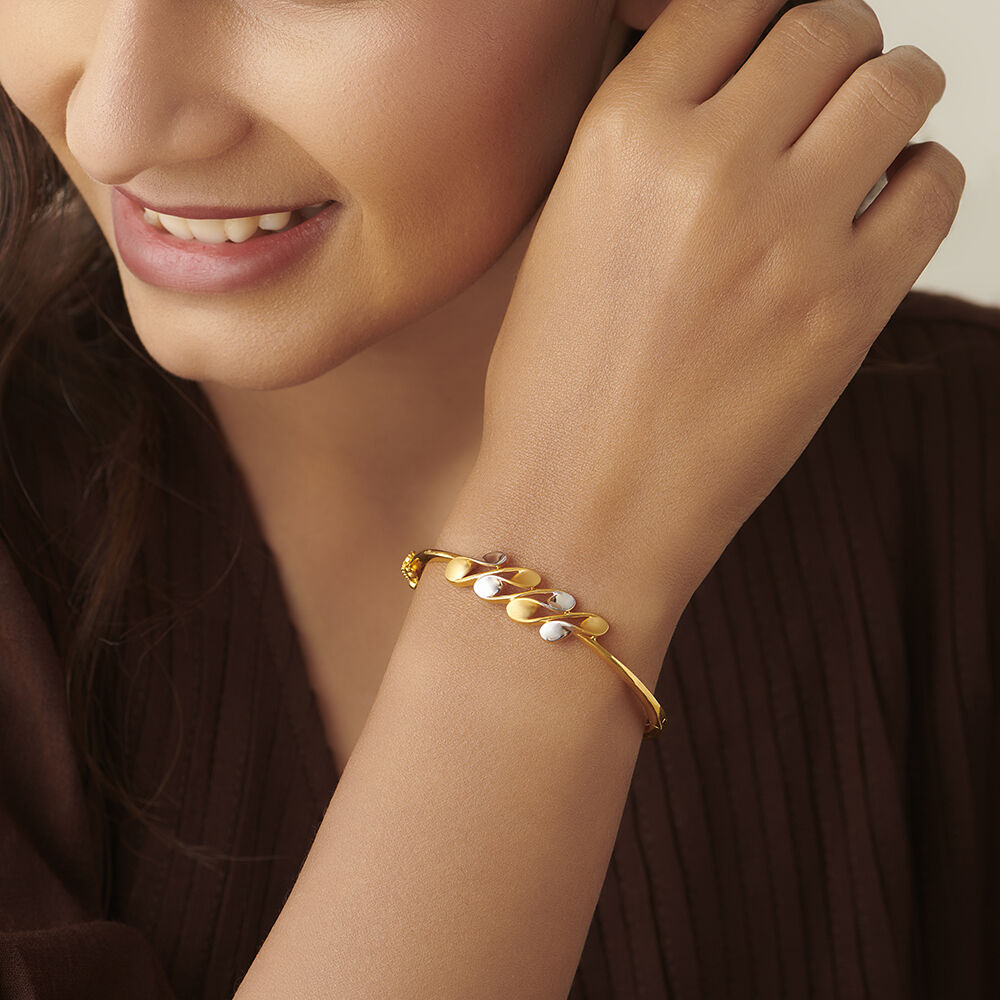 Stylish Abstract Bangle