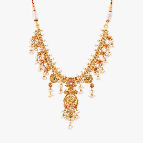 Elegant Gold Guttapusalu Set