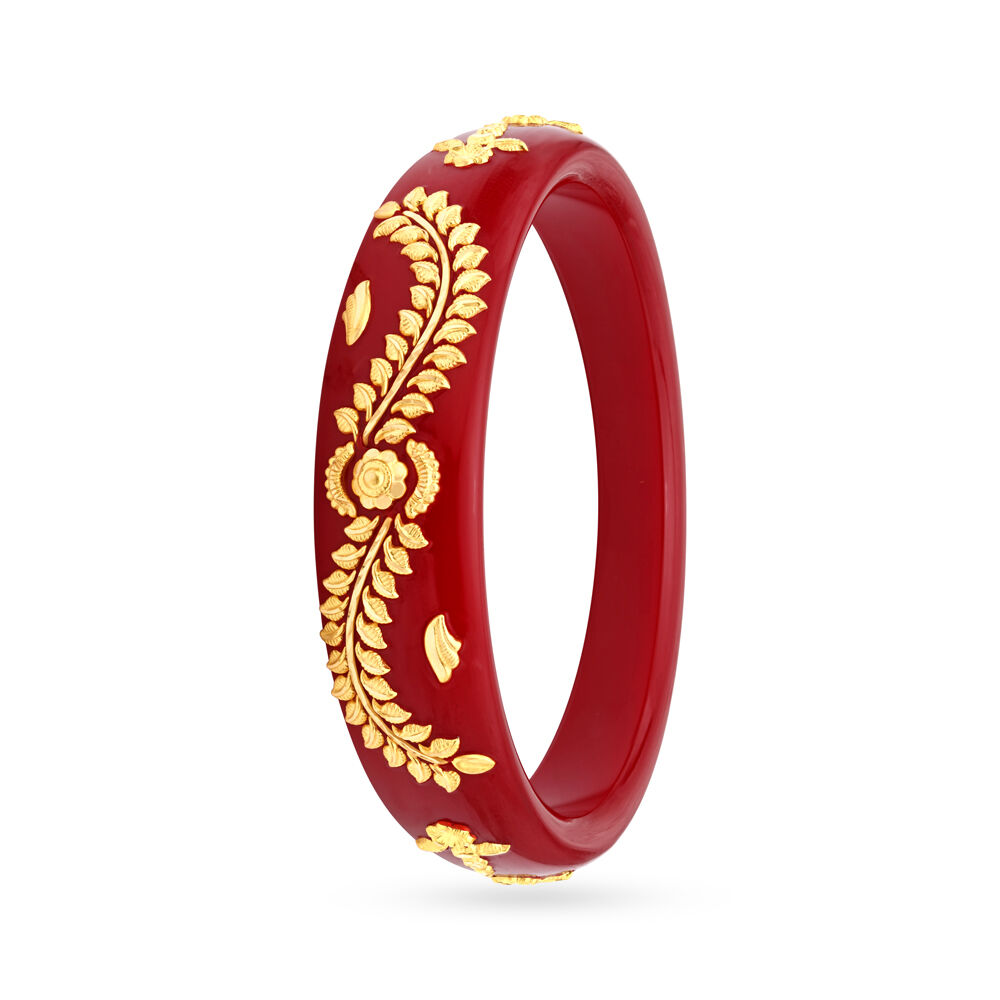 Traditional Gold Pola Bangle for the Bengali Bride