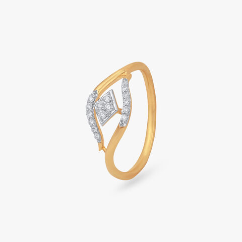 Urban Edge Diamond Ring