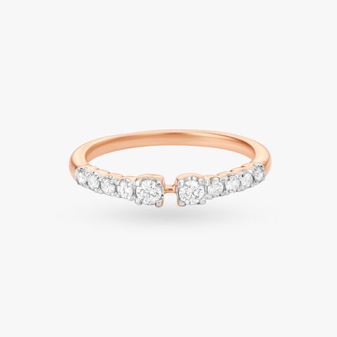 A Blingy Connect Ring