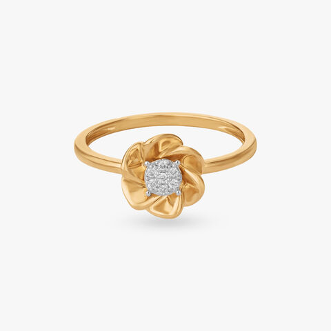 Bloom Crest Diamond Ring