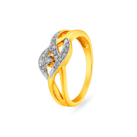 Twisted Diamond Finger Ring