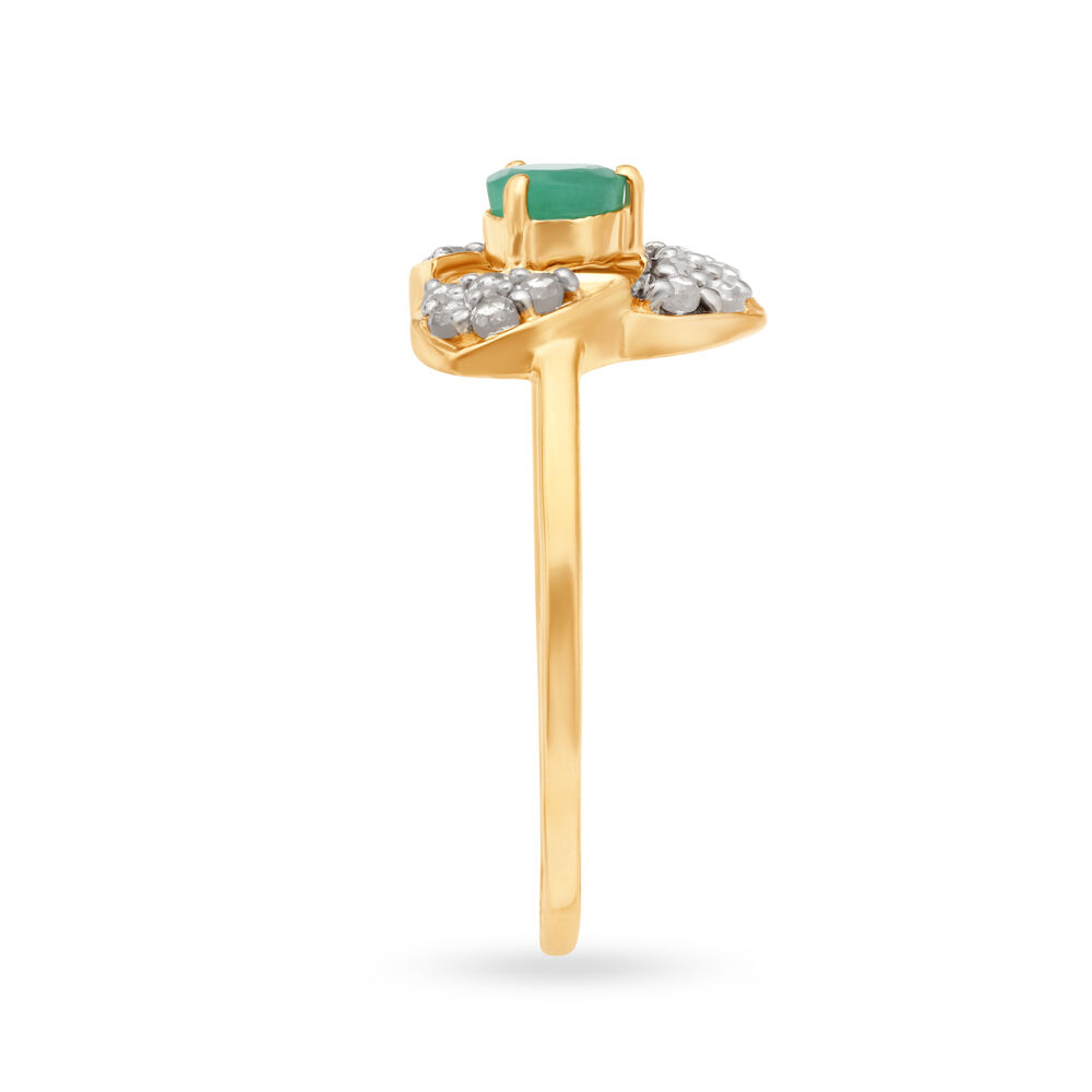 Stylish 18 Karat Yellow Gold And Polki Diamond 3 Petal Flower Finger Ring