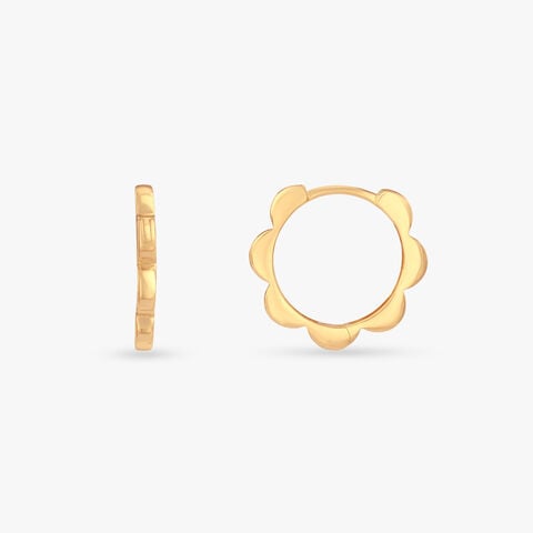 Scalloped Bloom Gold Hoop Earrings