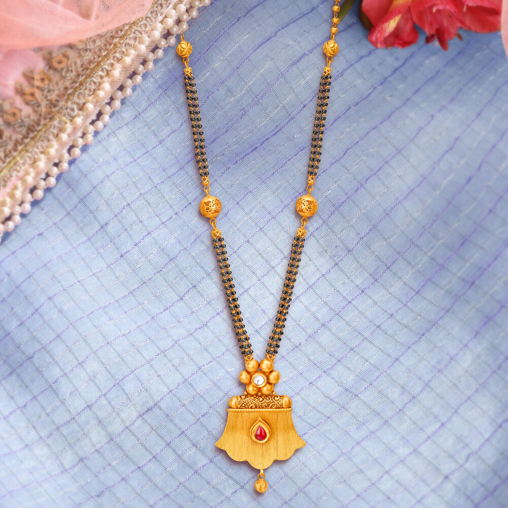 Gold mangalsutra discount online tanishq
