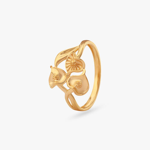Lily Bloom Gold Ring