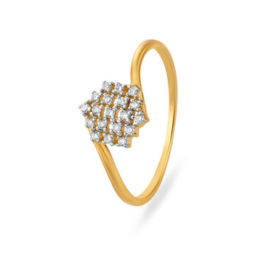 Contemporary Floral Cluster Look Gold and Diamond Finger Ring