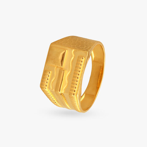 Grid Luxe Gold Finger Ring for Men