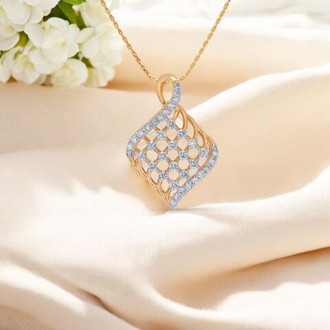 Twisted Lattice Diamond Pendant