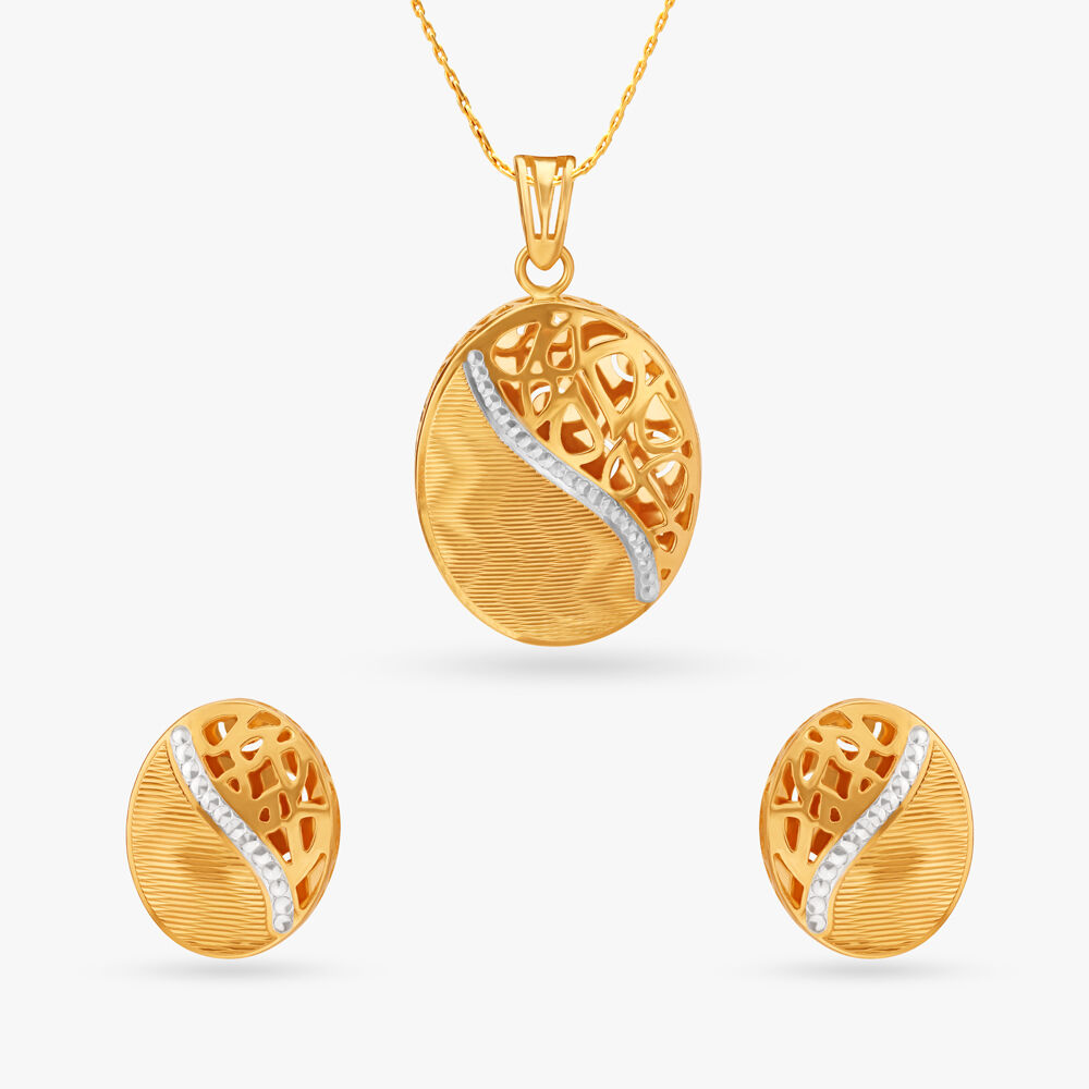 Buy Gold plated Oval American Diamond Pendant Set|Kollam Supreme