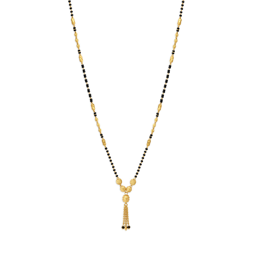 Delicate mangalsutra designs in gold hotsell