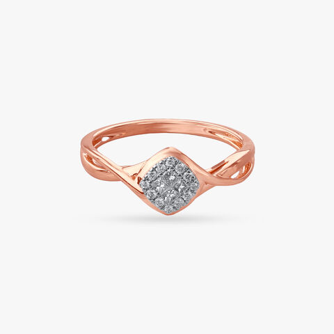 Sparkle Twist Diamond Ring