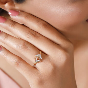 14KT Yellow Gold Arrow Duet Diamond Finger Ring