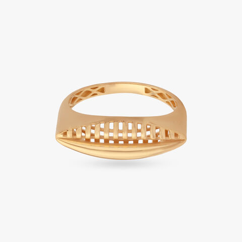 Elongated Oval Gold Ring alternate view 1