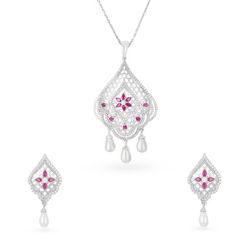 Floral Glint Silver Pendant and Earrings Set