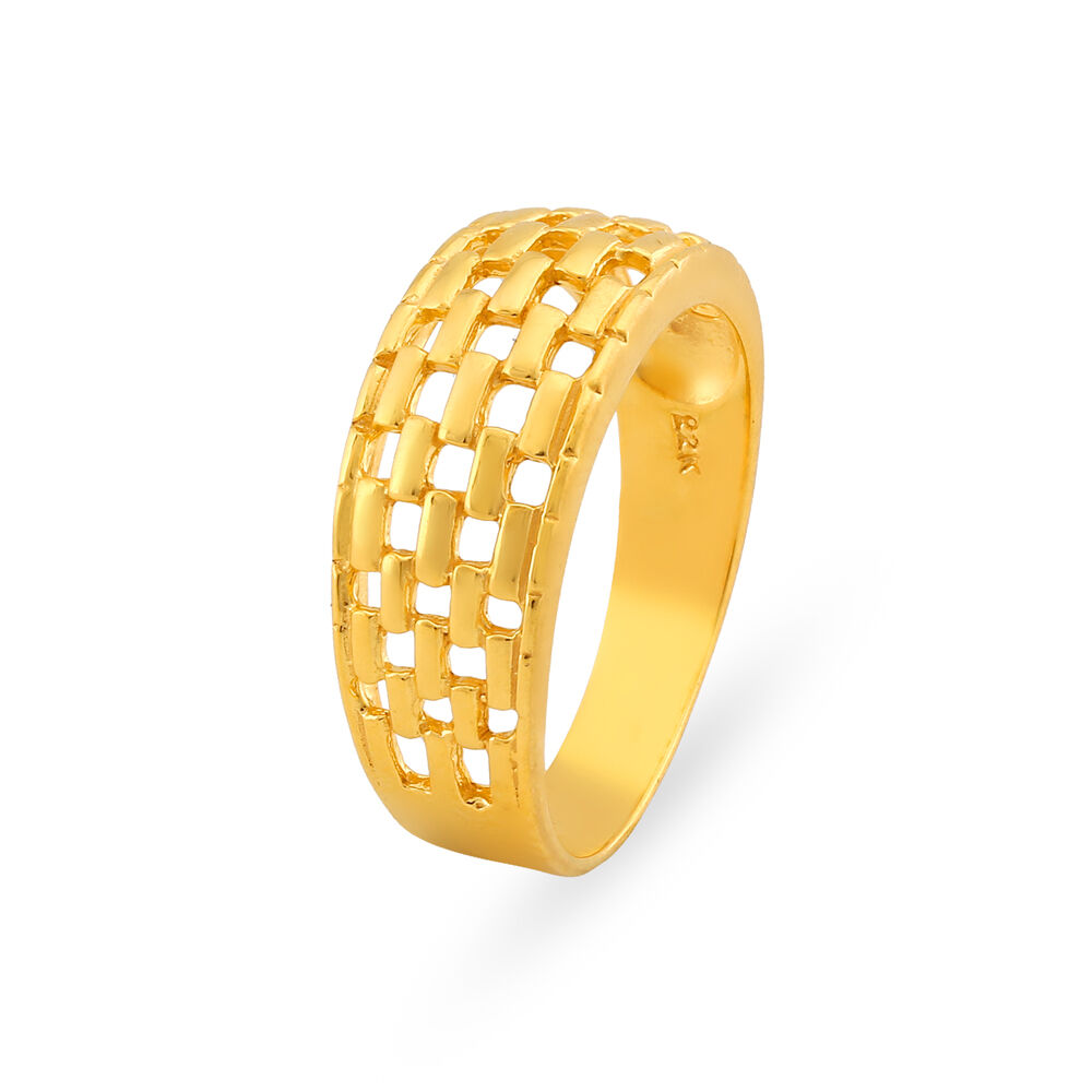 Breathtaking 22 Karat Yellow Gold Floral Motif Finger Ring