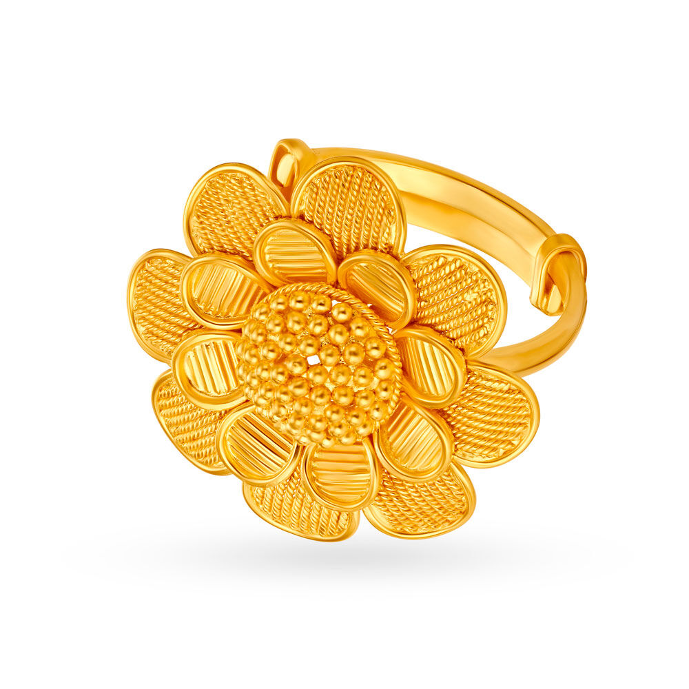 Gold cocktail online rings tanishq