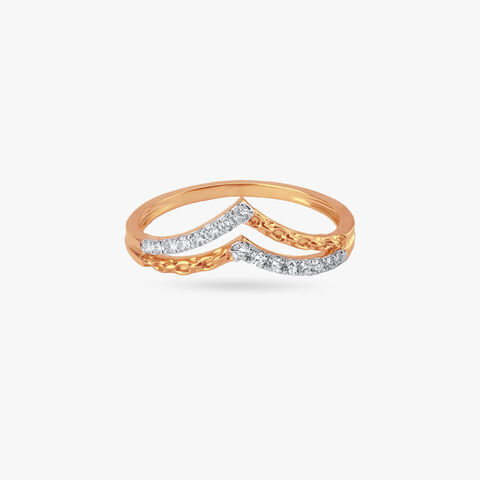 Radiant Vanki Diamond Ring