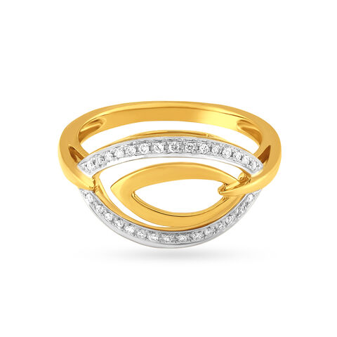 Captivating Leaf Pattern Diamond Burfi Ring