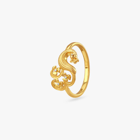 Dancing Grace Gold Ring