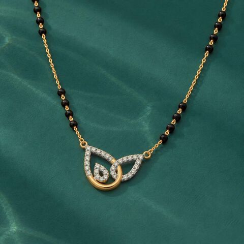 Petal Embrace Diamond Mangalsutra