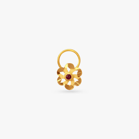 Dainty Floral Gold Nose Pin