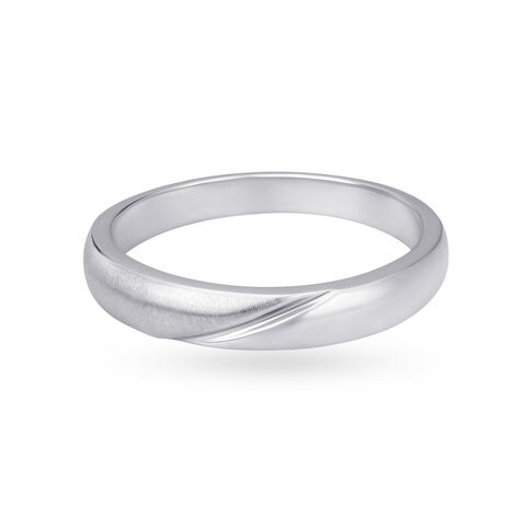 Chic Platinum Finger Band