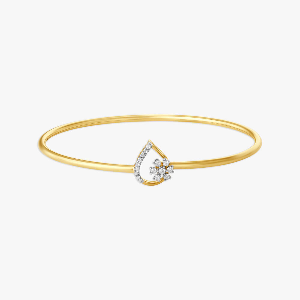 Brilliant Gold Bangle