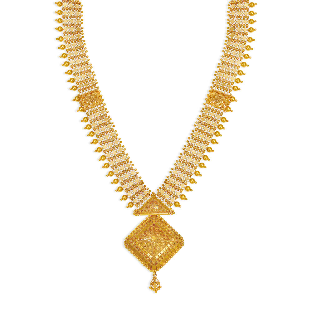 Stately Gold Chandanhaar for the Gujarati Bride
