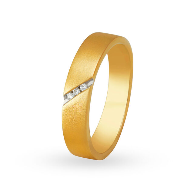 Exquisite 18 Karat Yellow Gold And Diamond Finger Ring,,hi-res image number null