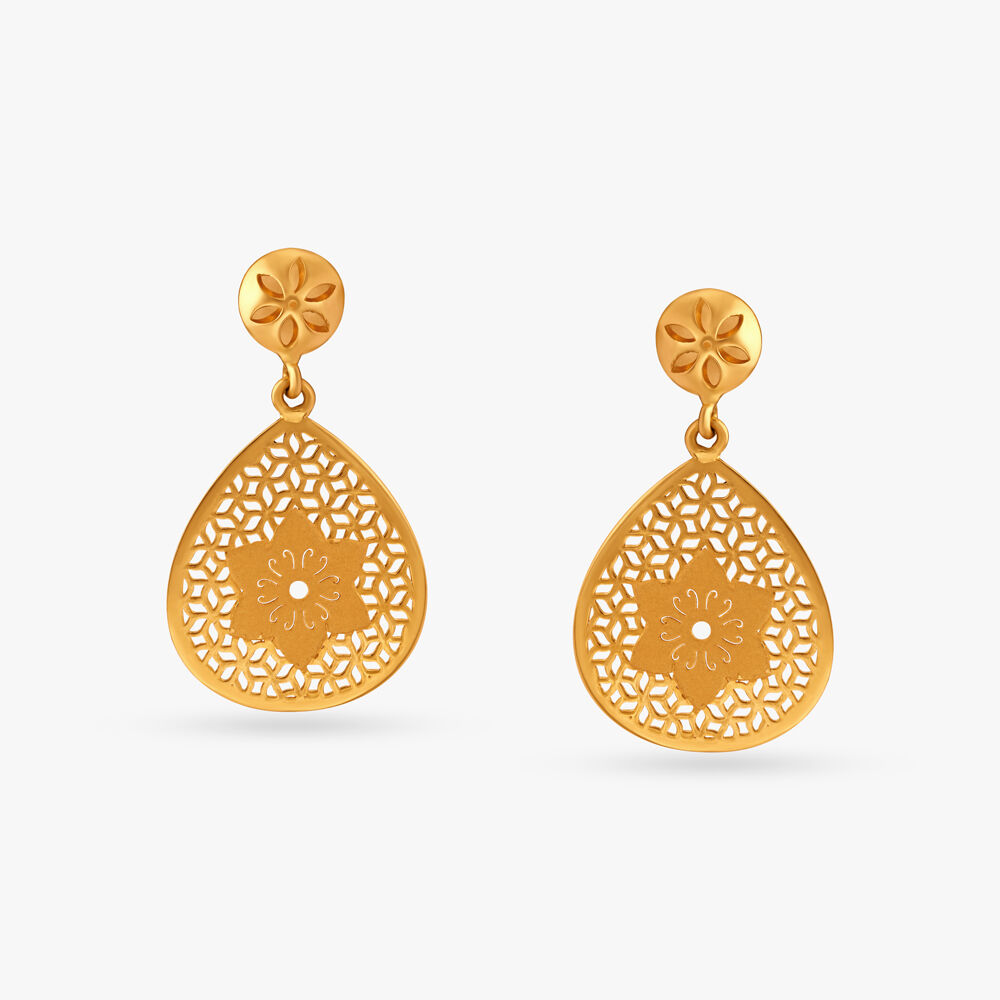 Gold Floral Love Diamond Stud Earrings – GIVA Jewellery