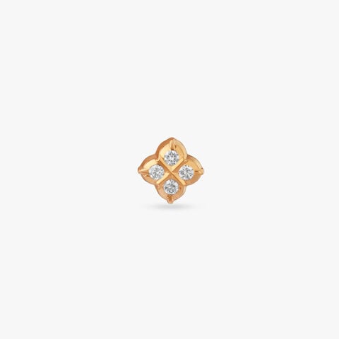 Clover Glow Diamond Nose Pin