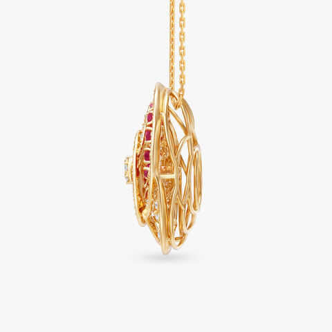 Scarlet Gleam Diamond Pendant