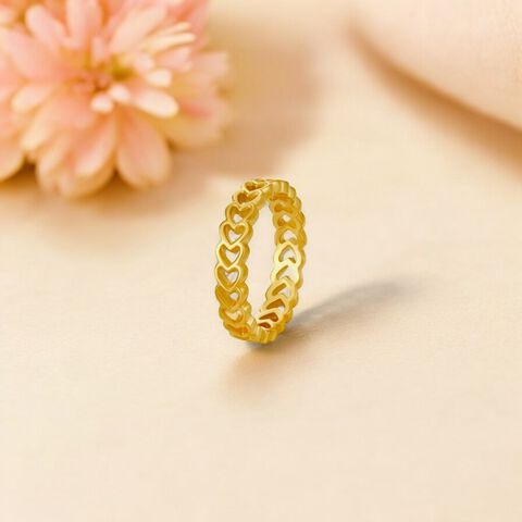 Slender Hearts Gold Ring