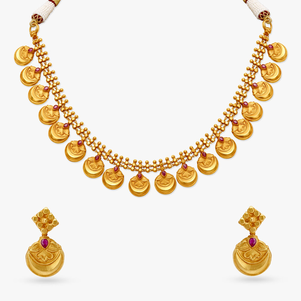 Tanishq online necklace top set