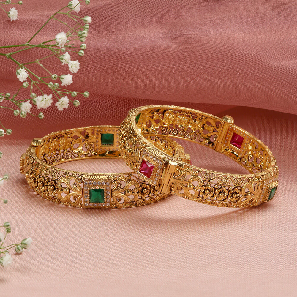 Timeless Floral Red and Green Gold Bangle