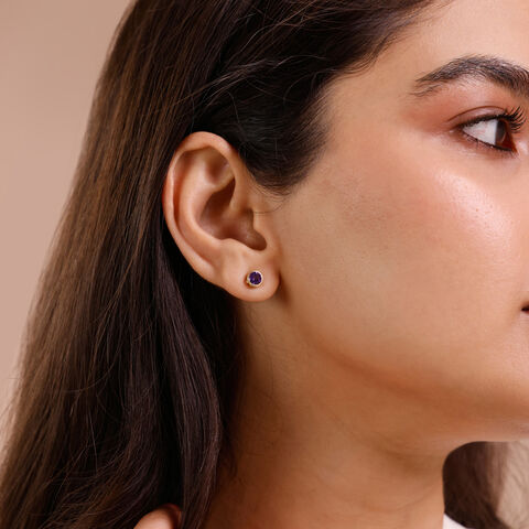 Graceful Subtle Amethyst Gold Stud Earrings