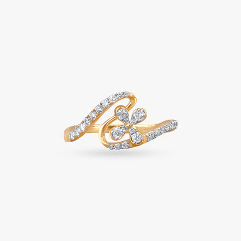 Curved Bloom Diamond Ring