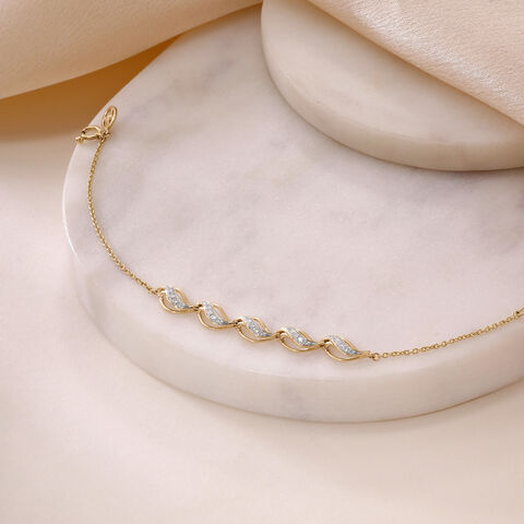 Fluid Flame Diamond Bracelet