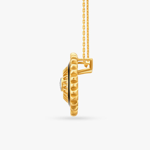 Striking Diamond Pendant